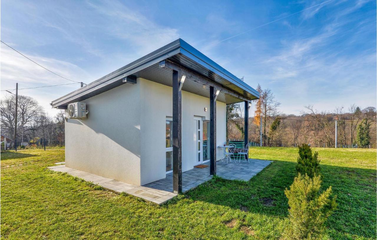 8 Bedroom Lovely Home In Durdevac Ðurđevac Esterno foto